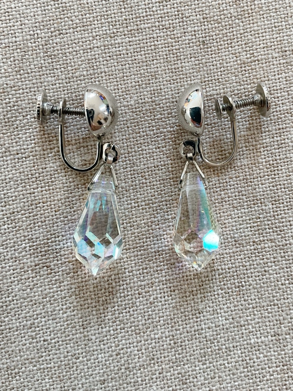 Vintage Signed Coro Aurora Borealis Crystal Drop Screw Back Earrings Silver Tone